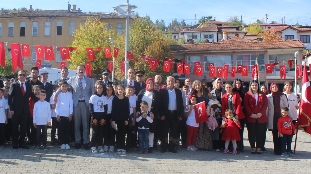 29 Ekim Cumhuriyet Bayramı'nın 100. Yılını Kutladık